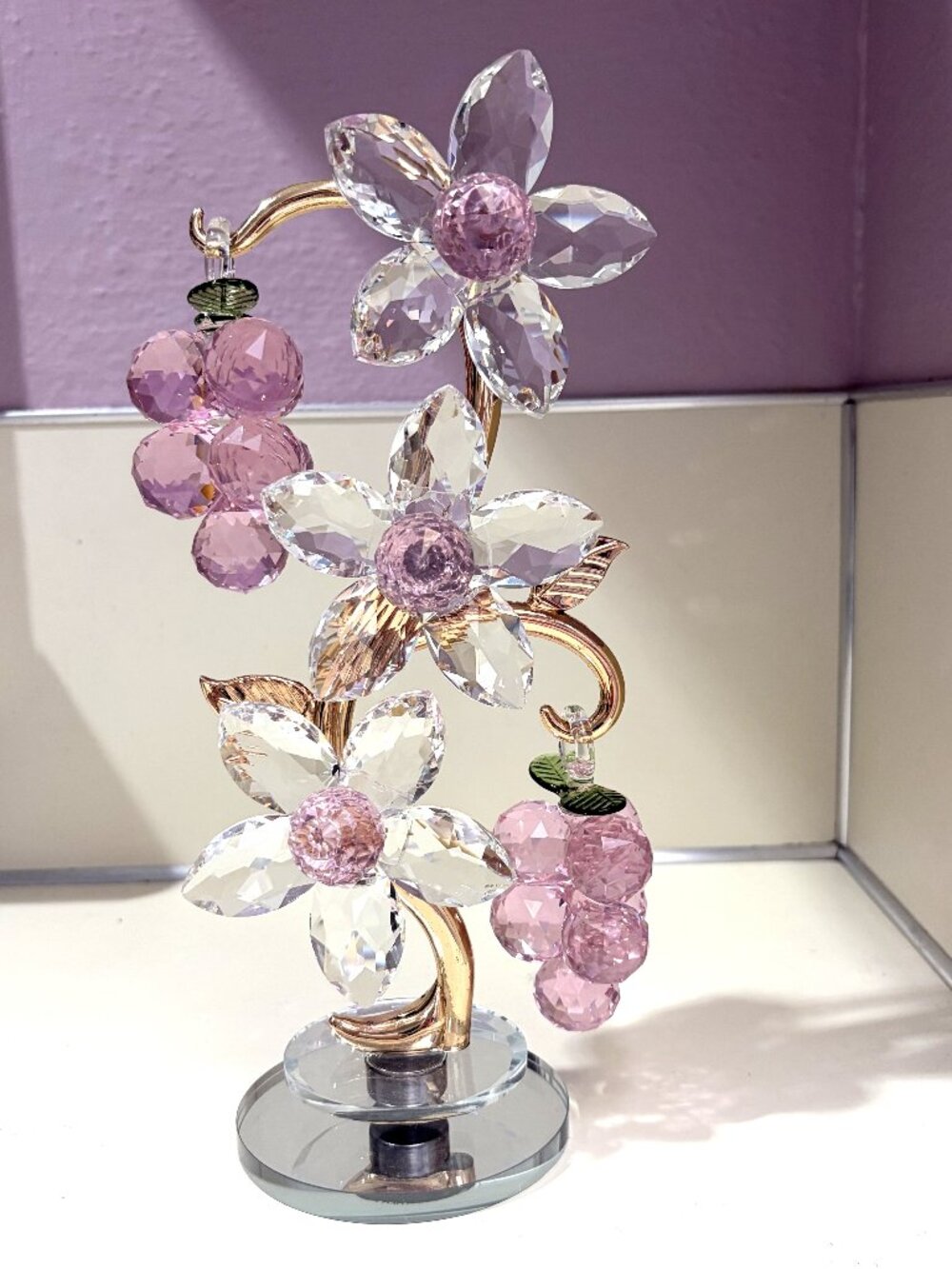 NWOT H&D Pink Crystal Grape Floral Rotating Figurine Art Deco Decor